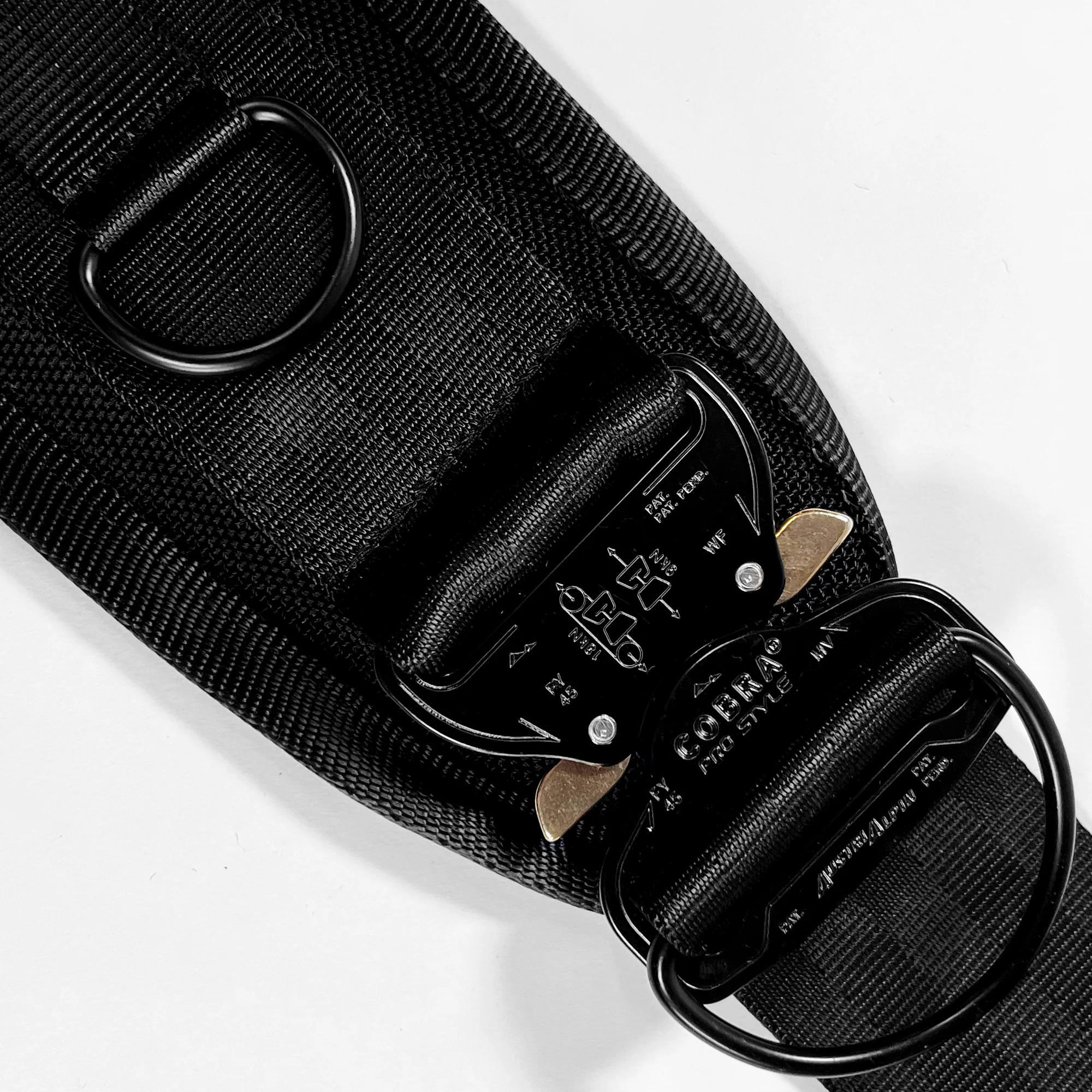 The Ultimate Crossbody Strap Ballistic Nylon x Closed-Cell Foam Padding x AustriAlpin® Cobra Buckle - Image 2