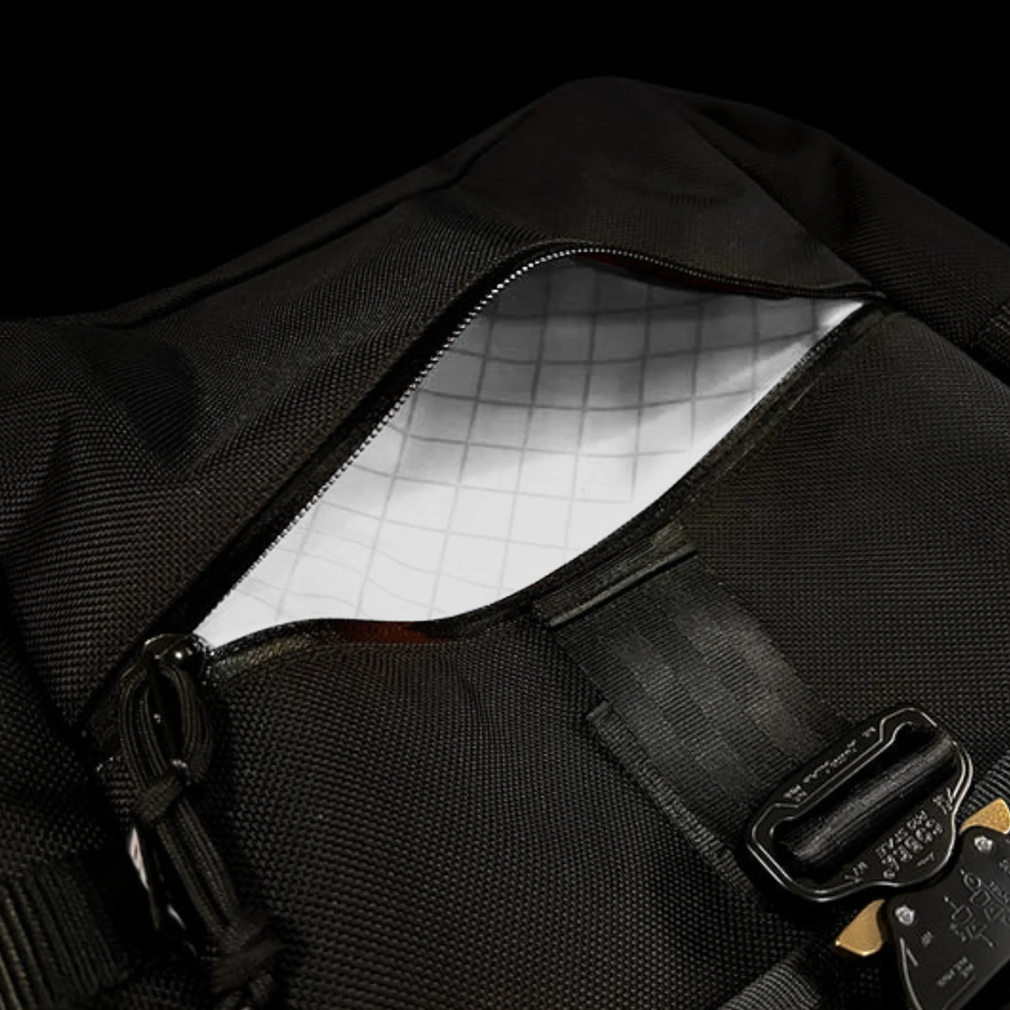 Menace 2.0 / Ballistic Nylon x White X-Pac™ Stormtrooper / Low Stock - Image 15