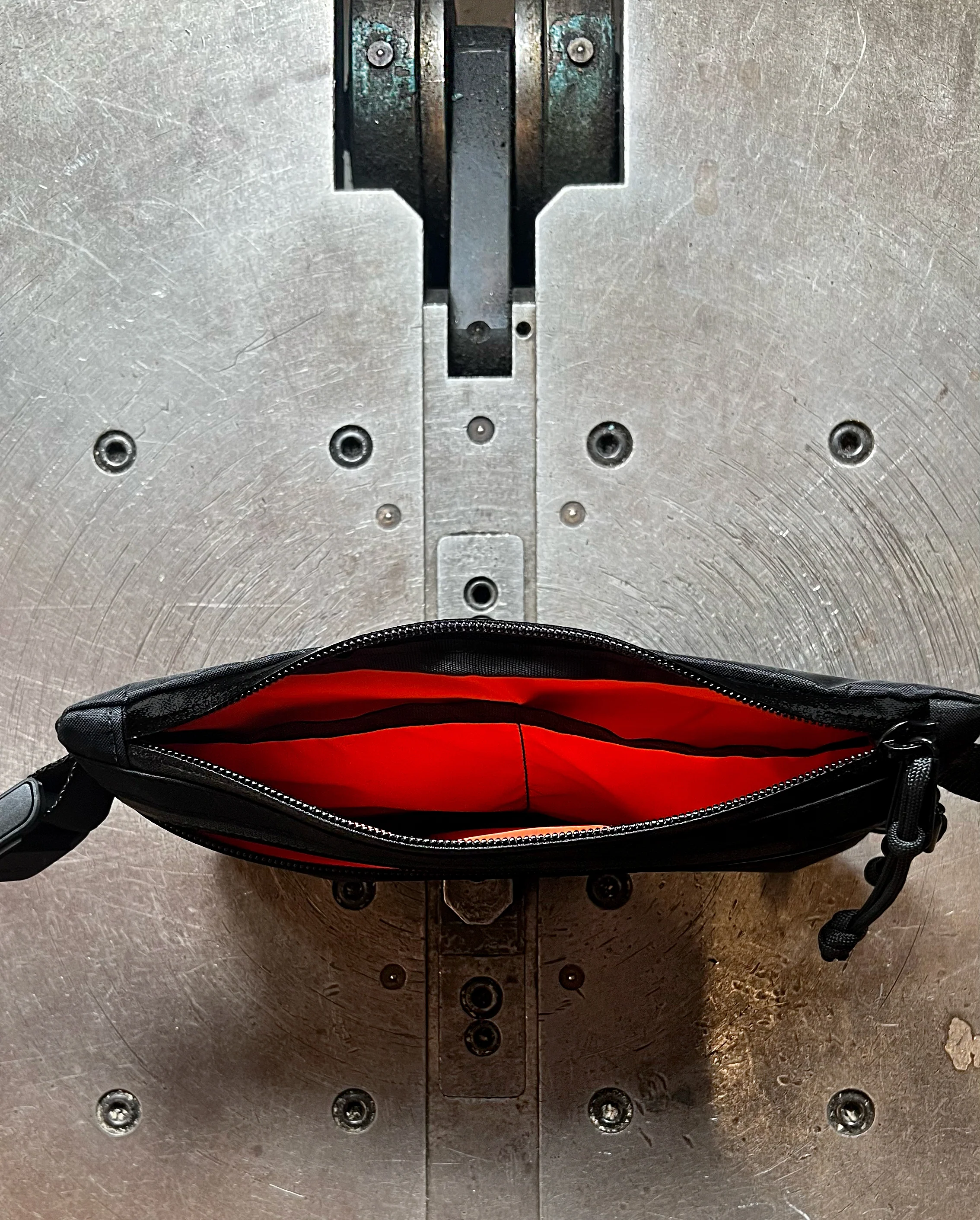 Nefarious Black X-Pac™ x ECOPAK™ EPX Blaze Orange - Image 4