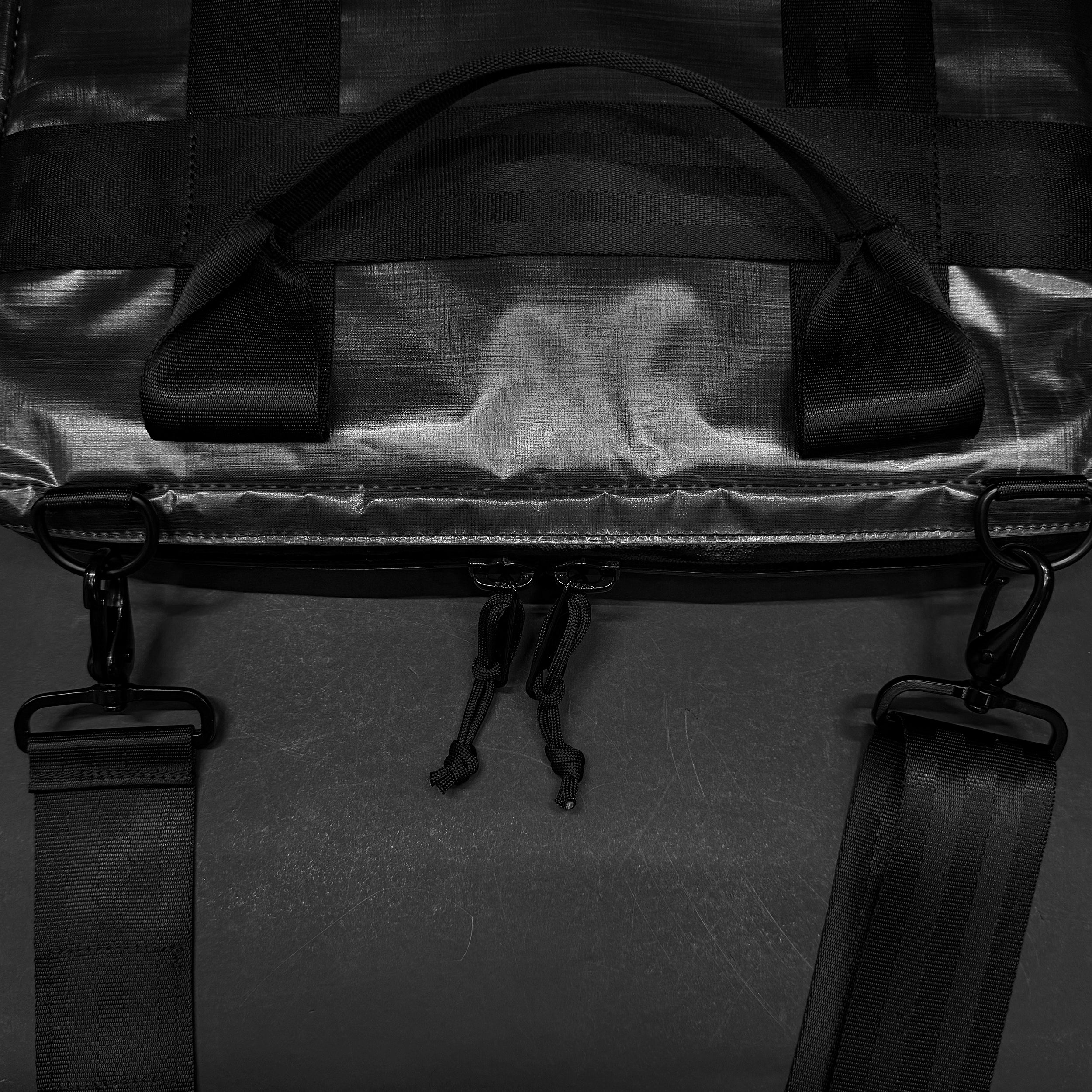 Slim Black Dyneema® x 'Redrum' X-Pac™ Briefcase / Limited Quantity - Image 9